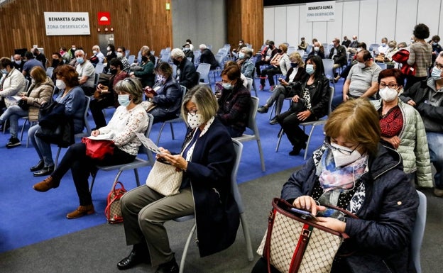 Euskadi está a un paso de alcanzar el millón de vacunados en una semana de récord