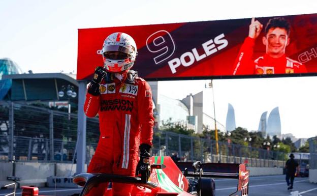 Leclerc reina en el caos para sumar su segunda pole consecutiva