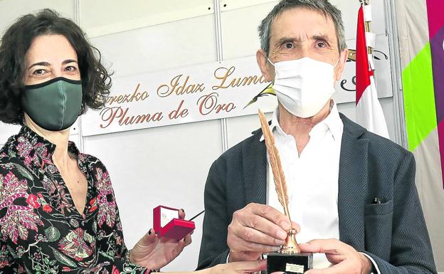 Homenaje a Ramon Saizarbitoria por modernizar la literatura en euskera