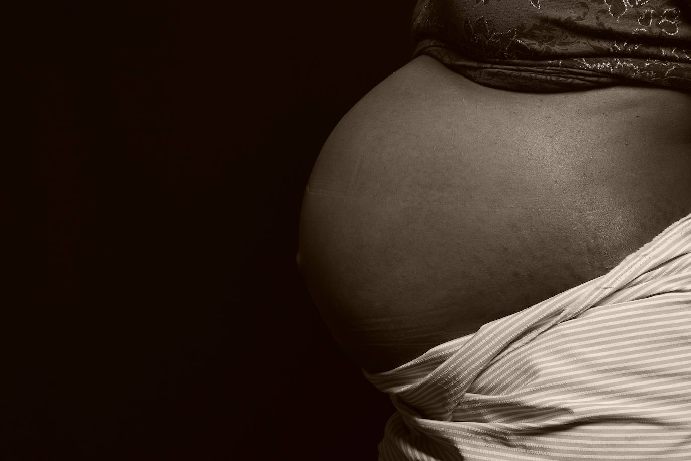 Emakume batek hamar haur erditu ditu Hegoafrikan