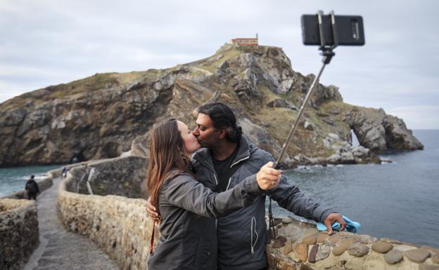 Gaztelugatxe reabre parcialmente al público a partir del 1 de julio para 960 visitantes al día