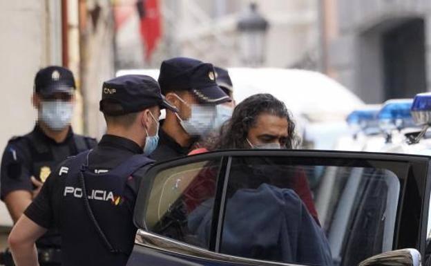 El comentario machista de Diego El Cigala al salir del juzgado: «Las mujeres siempre quieren dinero»