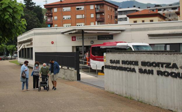 Bienestar Social admite que no hay sustitutos para el personal de la residencia de Llodio