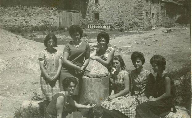 Zalduondo homenajea a las mujeres lavanderas