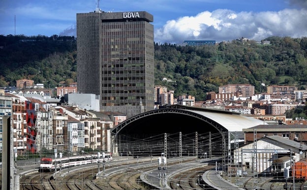 El Gobierno vasco contempla la estación provisional del TAV a Bilbao que Aburto ve «inaceptable»