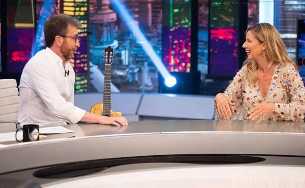 Anne Igartiburu cuenta en 'El Hormiguero' cómo fue trabajar con Ana Obregón en las campanadas