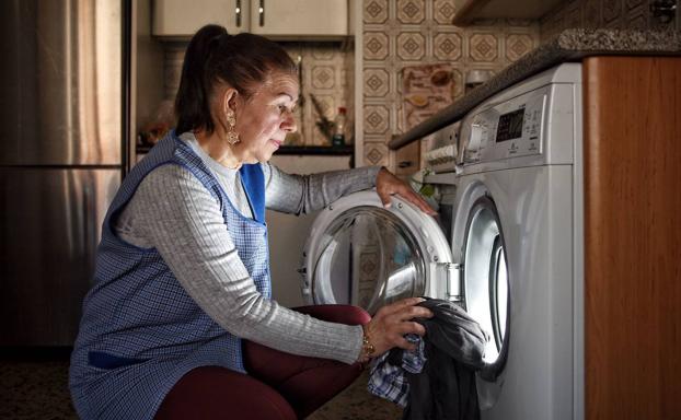 ¿Cómo es mi trabajo como empleada de hogar? 30 mujeres de 13 países responden en Vitoria