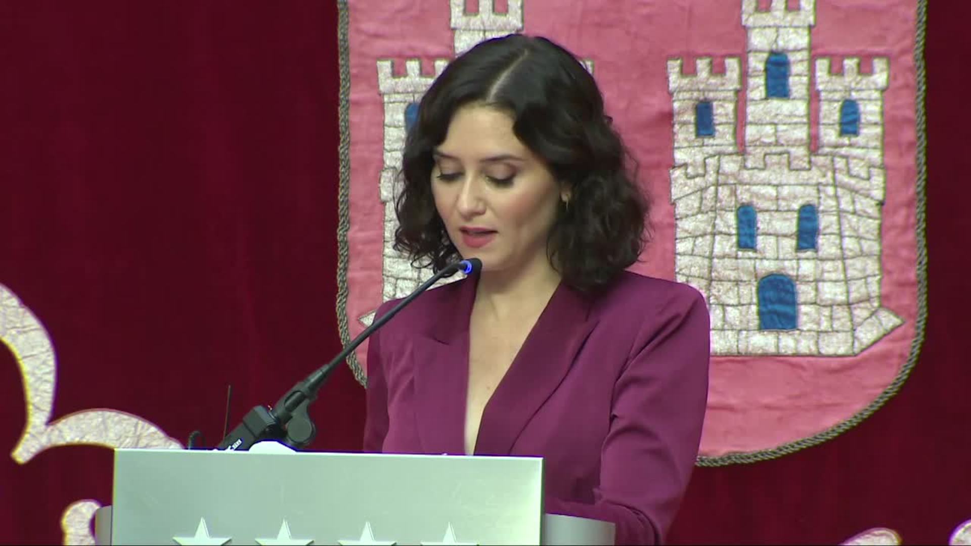 Ayuso: "España nos mira con esperanza, tenemos que estar a la altura ...