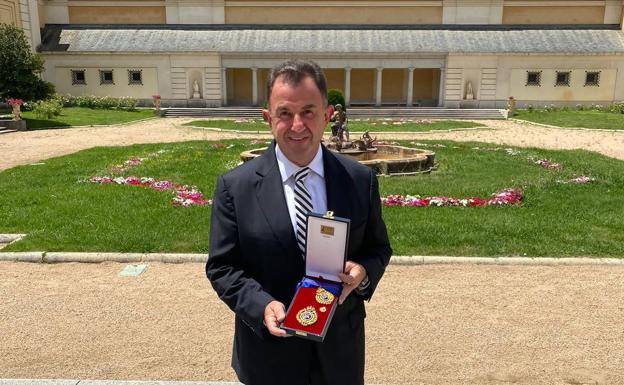 Martín Berasategui recibe la Medalla de Oro al Mérito en las Bellas Artes