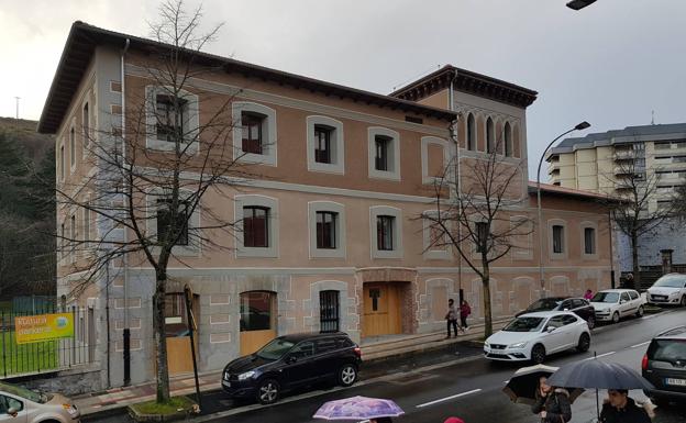 Llodio tendrá que esperar para equipar la nueva biblioteca del parque de Lamuza