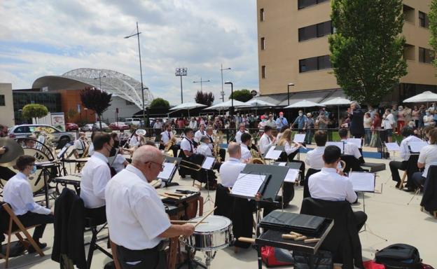 La Banda pone fin a su periplo por la ciudad