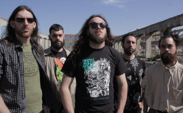 «Cantamos sobre lo que nos cabrea», claman Empire Of Disease