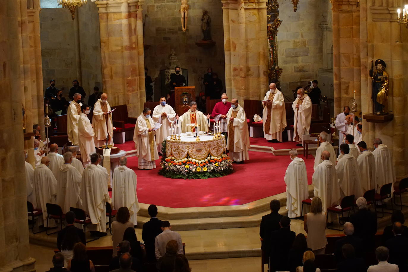 La toma de posesión del nuevo obispo de Bilbao, en imágenes