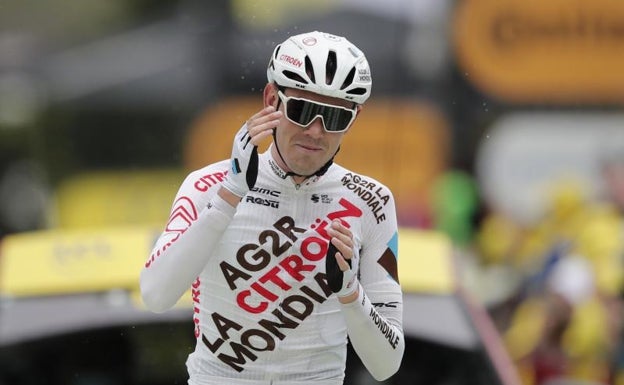 O'Connor se adelanta al desfile triunfal de Pogacar en los Alpes