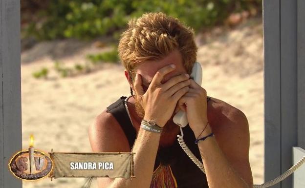 Tragedia en 'Supervivientes': Sandra Pica le deja a Tom por teléfono y le dice que ha conocido a alguien