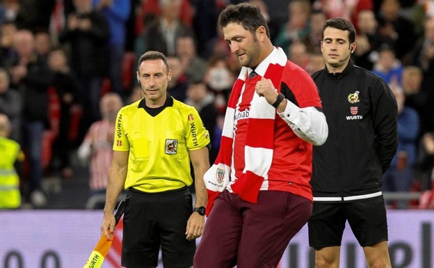 Un socio hará el saque de honor en el Athletic-Barça, el retorno del público a San Mamés