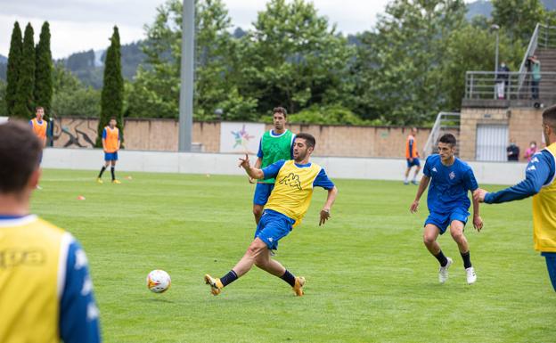 El Valladolid, sexto rival de preparación para el Amorebieta