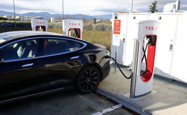 Las ayudas de 7.000 euros para el coche eléctrico se podrán solicitar en Euskadi desde el 28 de septiembre