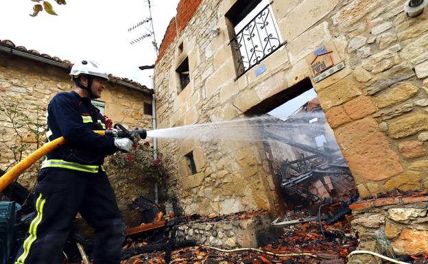 Las tareas de salvamento se consolidan como la actividad principal de los bomberos