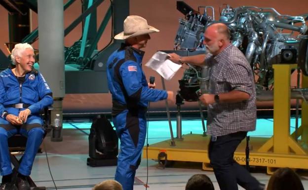 Jeff Bezos dona 100 millones de dólares para José Andrés y su ONG