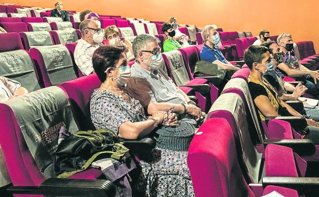 El sector cultural teme el cierre de cines y tendrá que revisar su programación