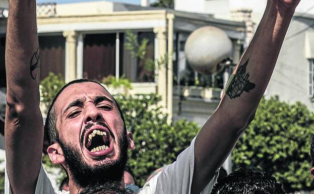 Los islamistas se abren a negociar sobre la crisis política de Túnez