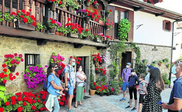 Un paseo a pie por la historia de Potes