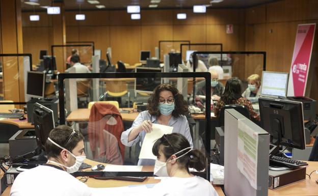 La campaña de la renta se salda en Álava con 11,2 millones a favor de los contribuyentes