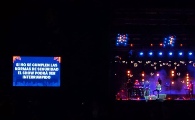 Sergio Dalma incita al público de su concierto en Murcia a no cumplir las medidas anti-Covid