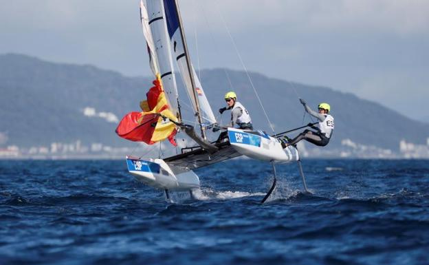 Tara Pacheco y Florian Trittel se van con un diploma olímpico en Nacra 17