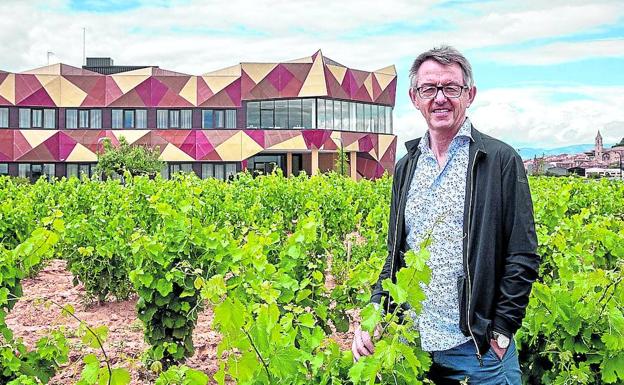 El grupo alavés Piérola abre su cuarta bodega con hotel y museo de cerámica