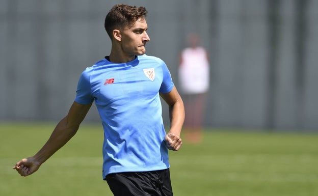 Petxarroman no llega a tiempo para viajar a Elche