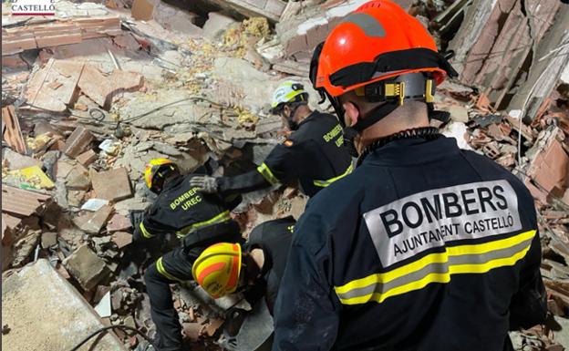 Localizan sin vida a la mujer desaparecida en el derrumbe de un edificio en Peñíscola