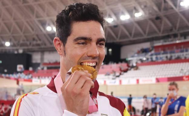 El ciclista Alfonso Cabello gana la primera medalla de oro para España en los Juegos Paralímpicos de Tokio