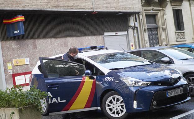 Detienen a dos peligrosos fugitivos internacionales en Hospitalet de Llobregat