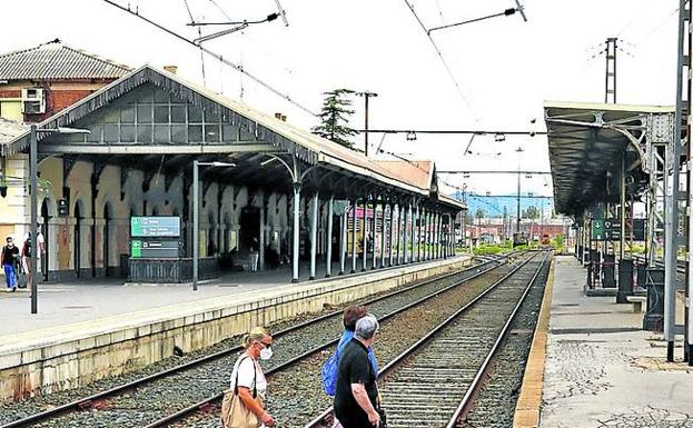 Sin tren matinal para ir al médico o a la universidad a Burgos