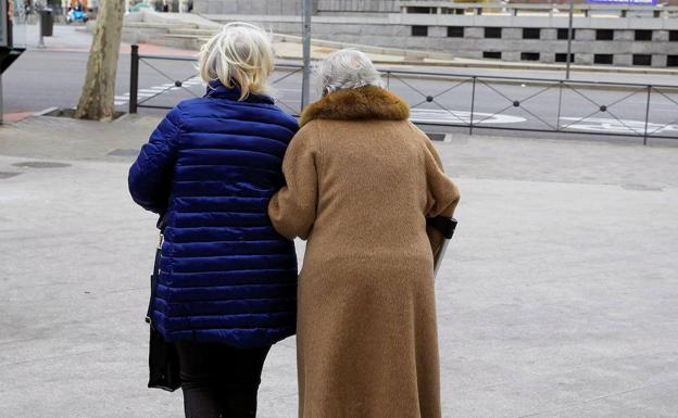 La cuidadora de una anciana de 90 años okupa su casa en Madrid aprovechando su hospitalización