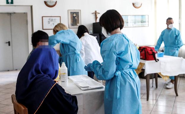 Vaccino di Roma per i rifugiati in Afghanistan.