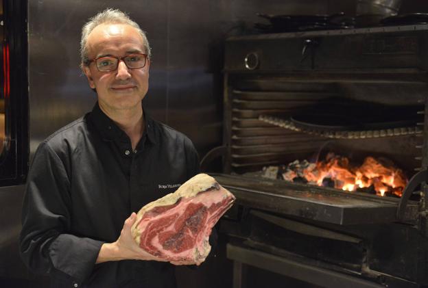 Borja Villanueva baja el fuego de Artxanda al Casco Viejo de Bilbao