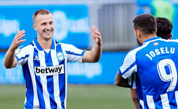 Rodrigo Ely jugará en el Nottingham Forest