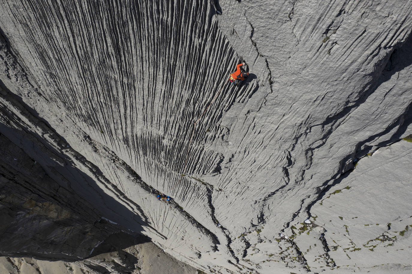 Las imágenes de los hermanos Pou en la apertura de la vía Leire en la Cordillera Blanca peruana