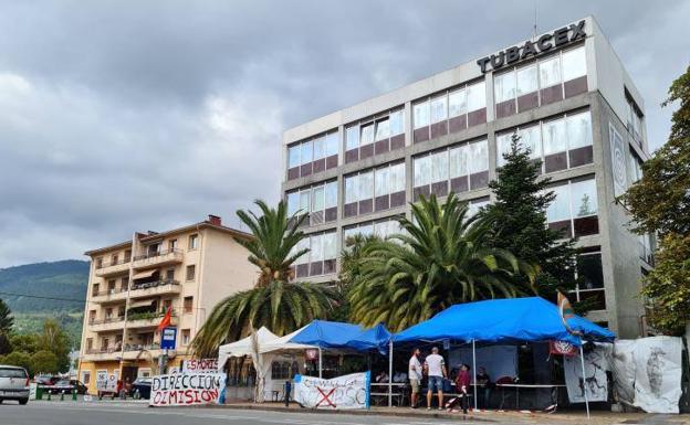 El recurso contra los despidos sigue en el eje del debate de Tubacex