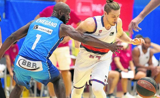 Solvente reencuentro con las certezas