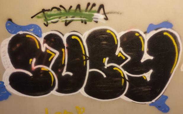 ¿Quién es la Susy que mancha tantas fachadas en Bilbao?