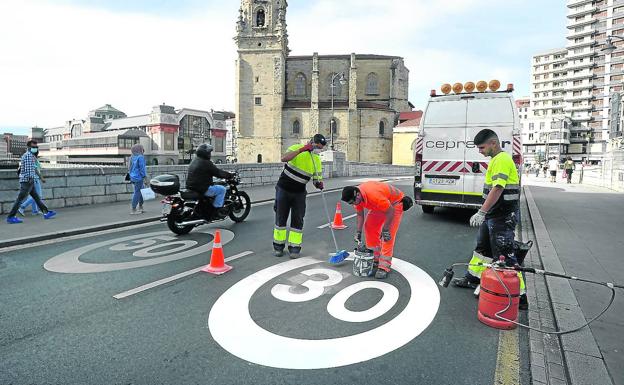 Bilbao pondrá más multas por el incumplimiento del límite a 30km/h tras el verano