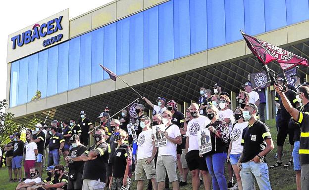 Tubacex advierte del «riesgo de no continuidad de las plantas»