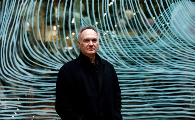 Hervé Le Tellier, Philippe Lançon y Joaquín Reyes, en el festival JA!