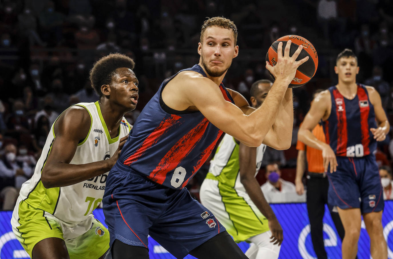 Las mejores imágenes del Baskonia - Fuenlabrada
