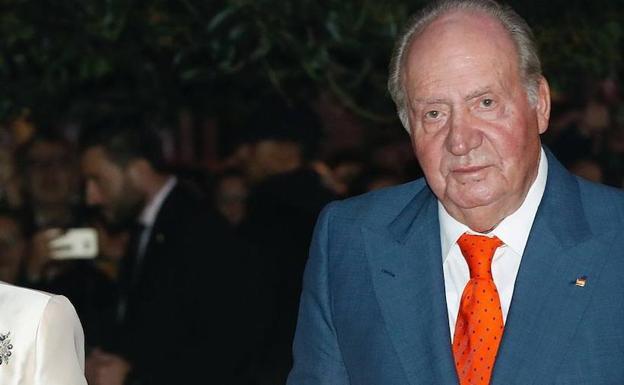 Juan Carlos I le coge el teléfono a Risto Mejide