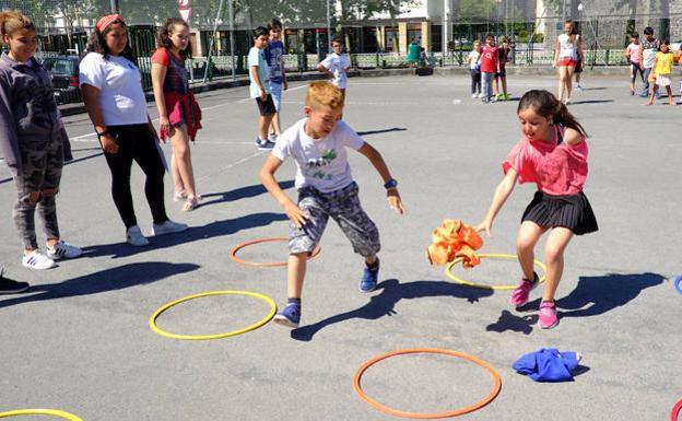 Los alumnos de Secundaria podrán salir al patio y hacer ejercicio al aire libre sin mascarilla